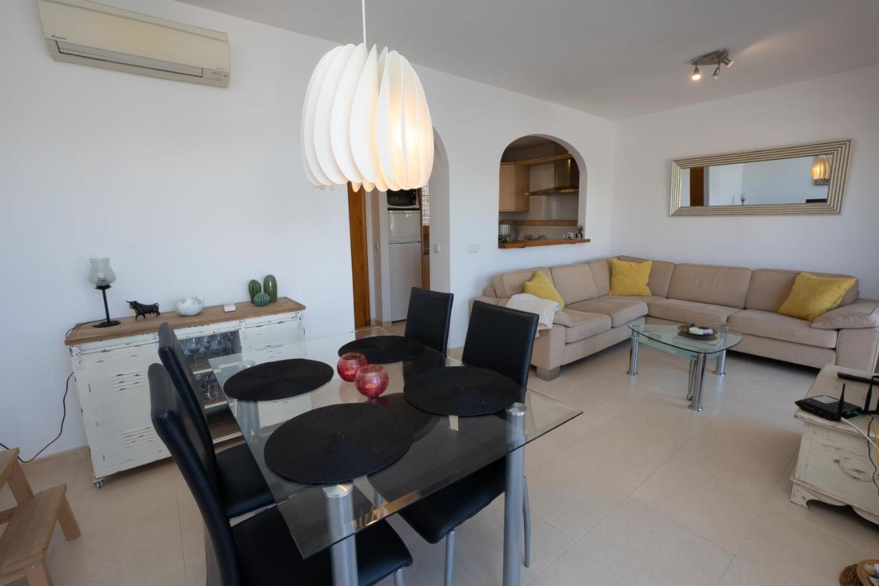 Penthouse Las Gaviotas Ii-2E Menyber Nerja Exterior photo